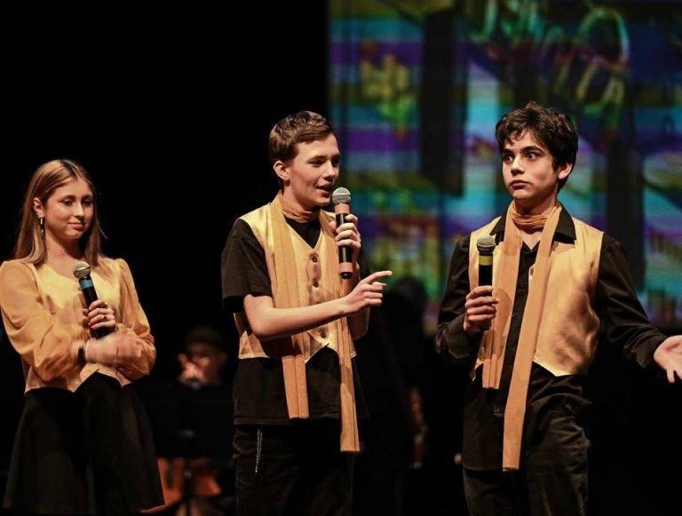 image-950632814282723