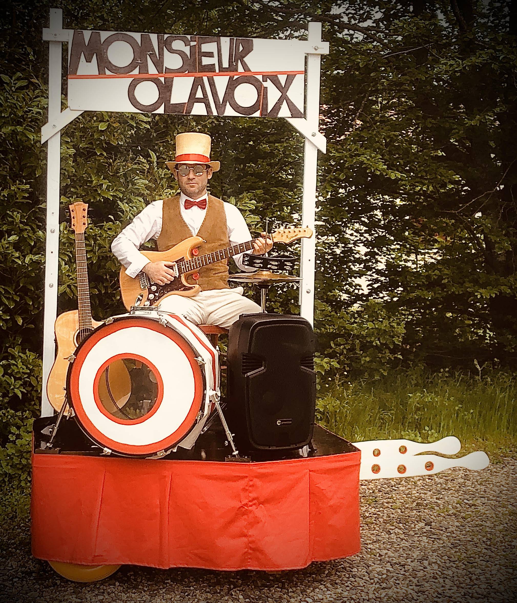 Monsieur Olavoix- pas de crédit